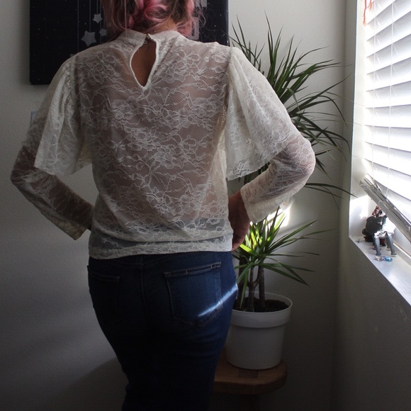 Zara Basic Lace Top - Picture 7 of 7